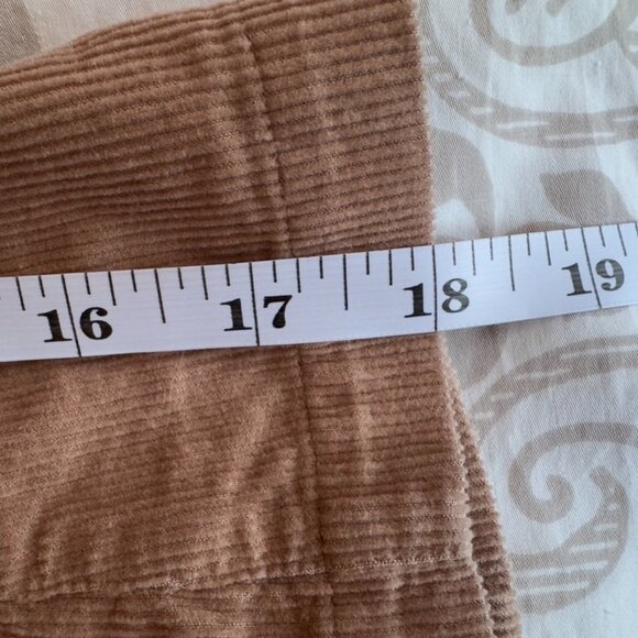 Vintage Talula Aritzia Corduroy Shirt - Picture 11 of 11